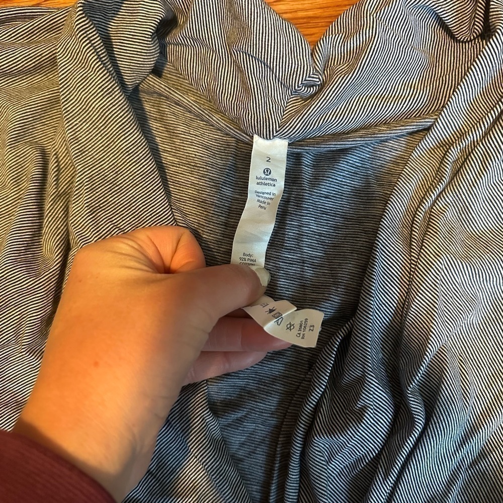 LULULEMON blouse - Picture 3 of 4